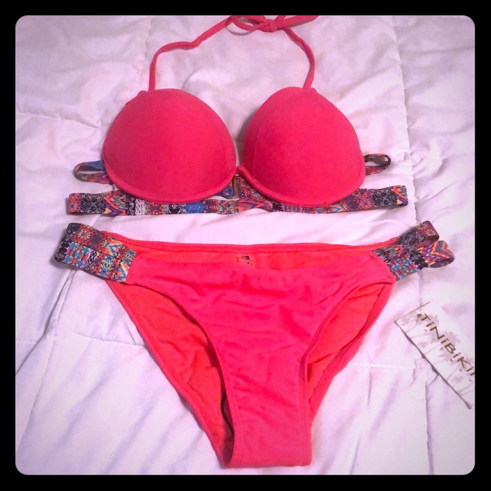 Bathing suit
